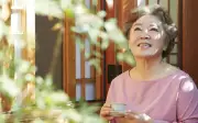 Người phụ nữ có 3 đặc điểm này thường rất vương phúc, càng lớn tuổi càng sống an yên hạnh phúc