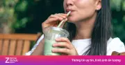 Người phụ nữ suýt chết vì uống trà sữa thay nước lọc, máu hóa trắng đục