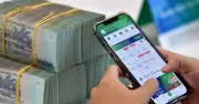 Ngân hàng tăng lãi suất, cộng thêm tới 1,3 điểm % cho người gửi tiền