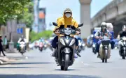 Ngày mai miền Bắc vẫn nắng trên 37 độ