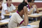 Ngày đầu thi tốt nghiệp THPT: 25 thí sinh mang điện thoại vào phòng thi