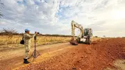 Nhà báo mũ nồi xanh Việt Nam và hành trình tác nghiệp giữa vùng lửa đạn