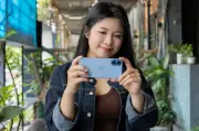 Đánh giá iPhone 17 sau hơn 8 tháng: Có đáng mua lúc này?