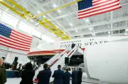 Nha Trang giới thiệu chuyện cổ không lực một của tổng thống Trump