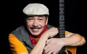 Nhạc sĩ Trần Tiến, diva Hà Trần và Phan Mạnh Quỳnh hội ngộ trong phòng khách 3 thế hệ