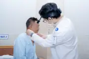 Nhiễm vi khuẩn đa kháng thuốc nguy kịch từ hai răng sâu không điều trị