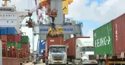 Nhập siêu 17 tỉ USD trong 6 tháng: Nguyên nhân và triển vọng xuất nhập khẩu Việt Nam