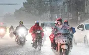 Nắng nóng gay gắt 39 độ C trước khi miền Bắc đón mưa lớn từ tối 8/6
