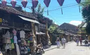 Nắng nóng gay gắt 40 độ C ở miền Trung, kéo dài nhiều ngày
