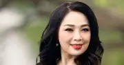NSND Thái Bảo trẻ trung tuổi 62; Midu tình tứ chồng đại gia