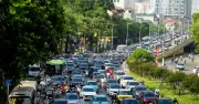 Nút giao La Thành - Nguyễn Chí Thanh ùn tắc nghiêm trọng ngày đầu tuần