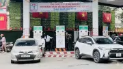 Nút thắt pháp lý chờ tháo gỡ: Giá cơ sở xăng E10 chưa được công bố