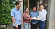 Đoàn công tác Bộ Dân tộc và Tôn giáo thăm hỏi gia đình nạn nhân vụ cháy và sạt lở tại Lai Châu