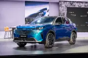 Peugeot 3008 và 5008 mới ra mắt tại Việt Nam với giá tăng mạnh