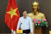 Phó Thủ tướng thúc tiến độ cao tốc, đường sắt kết nối Việt - Lào