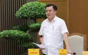 Phó Thủ tướng yêu cầu không để thiếu xăng dầu, sửa Nghị định 83