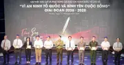 Phó tổng biên tập Báo Thanh Niên nhận Kỷ niệm chương Bảo vệ an ninh Tổ quốc