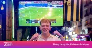 Phố Tây Bùi Viện rực lửa World Cup 2026: Khách Tây cạn ly xem bóng đến sáng