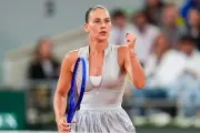 Phía sau kỳ tích của tay vợt Ukraine đầu tiên vào bán kết Roland Garros