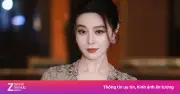 Phạm Băng Băng để mặt mộc ở nhà hàng Bangkok, khán giả khen trẻ trung
