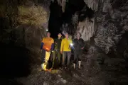 Phát hiện hang động lớn giữa rừng nguyên sinh tại Quảng Trị, còn nhiều bí ẩn