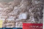 Phát hiện hơn 7 tấn chân gà đông lạnh quá hạn tại Đồng Nai