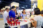 Phu nhân Tổng Bí thư, Chủ tịch nước Tô Lâm thăm trẻ em hoàn cảnh đặc biệt tại Philippines