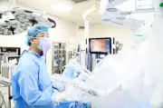 Phẫu thuật nội soi robot cứu bệnh nhân ung thư thực quản phức tạp