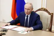 Putin cảnh báo trừng phạt kẻ tấn công ký túc xá ở Lugansk