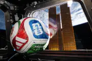 Quả bóng chính thức World Cup 2026 được thử nghiệm trên Trạm Vũ trụ Quốc tế
