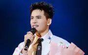 Quốc Thiện: Không cần ơn áo, vẫn giữ được chỗ đứng bằng những bản tính ca tử tế