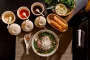 Quán phở vừa đóng cửa bất ngờ được Michelin vinh danh Bib Gourmand