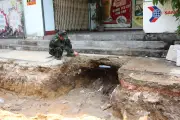 Quảng Ngãi phát hiện vệt đất nghi rãnh nước cũ khi tìm mộ tập thể liệt sỹ