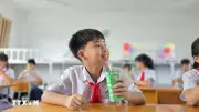 Quảng Ninh: Gần 300 tỷ đồng hỗ trợ sữa học đường cho trẻ em