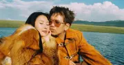 Quỳnh Anh Shyn nhận lời cầu hôn từ stylist Nam Phùng tại Kyrgyzstan
