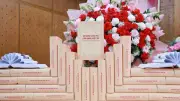 Ra mắt sách 'Xây dựng Chính phủ liêm chính, kiến tạo trong kỷ nguyên mới' của GS Nguyễn Hòa Bình