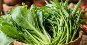 Rau muống hay cải ngọt: Loại nào giàu dinh dưỡng hơn?