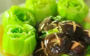 Rau xanh hỗ trợ gan khỏe mạnh: Cải thìa, cần tây và lời khuyên từ chuyên gia