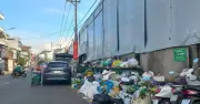 Rác ùn ứ khắp Đà Lạt giữa cao điểm du lịch hè vì nhà máy xử lý ngưng hoạt động