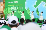 RE Earth vì Hồ Tây xanh: Kêu gọi giữ gìn lá phổi xanh của Thủ đô