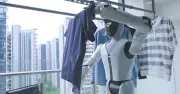 Robot quản gia hình người SeeLight S1 sắp vào nhà dân Trung Quốc