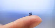 Robot siêu nhỏ mở ra phương thức điều trị mới trong y học