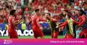 Ronaldo chớp thời cơ mở tỷ số cho Bồ Đào Nha