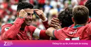 Ronaldo tung 'cú lừa' đá phạt, Bồ Đào Nha thắng Uzbekistan 2-0