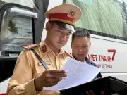 Sửa Nghị định 168: Phạt cảnh cáo ô tô không có ghế trẻ em từ 15/8