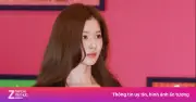 Sana (TWICE) gây tranh cãi với trang phục táo bạo giống đồ bơi