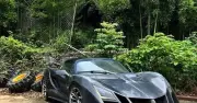 Siêu xe Lotus độ carbon bỏ hoang giữa núi rừng Trung Quốc gây sốt