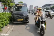 Từ 1/2/2028, xe hợp đồng phải chia sẻ dữ liệu hợp đồng vận tải với Bộ Công an