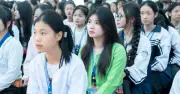 Từ 15/7, học sinh nội trú, bán trú được hỗ trợ tiền ăn, gạo, đồ dùng học tập