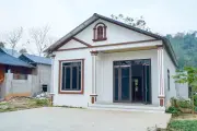 Từ túp lều cũ nát đến mái ấm khang trang: Gia đình chị Thơm có nhà mới